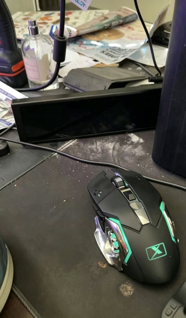 父KHALIFA父